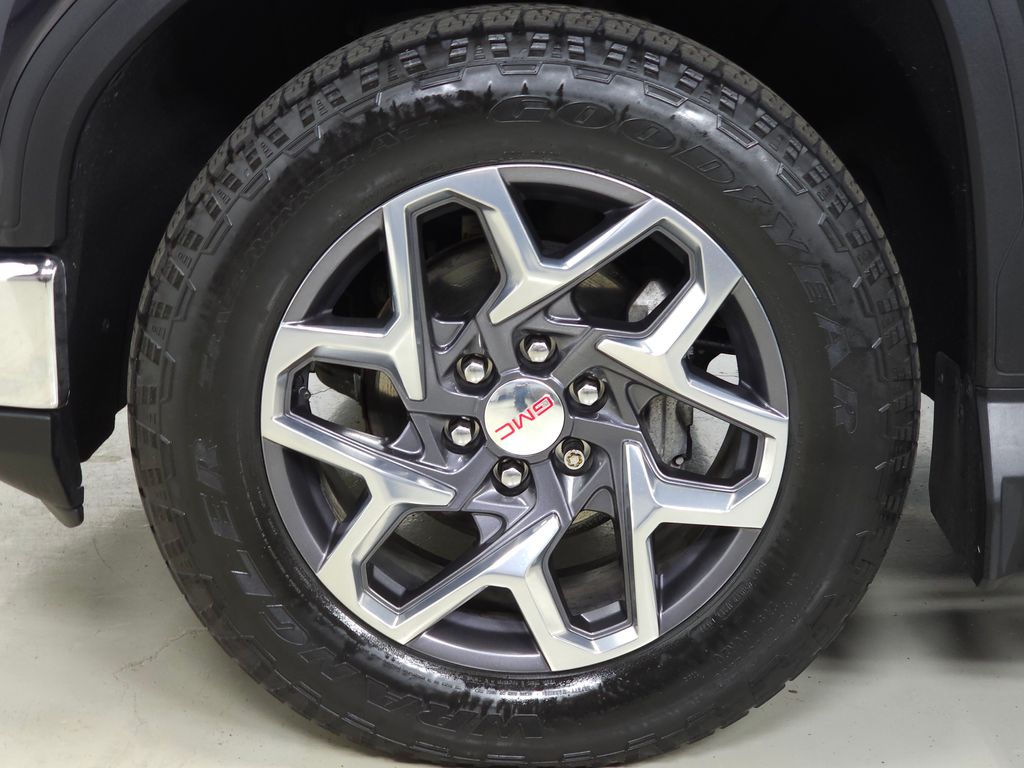 2022 GMC Sierra 1500 SLT - Photo 11
