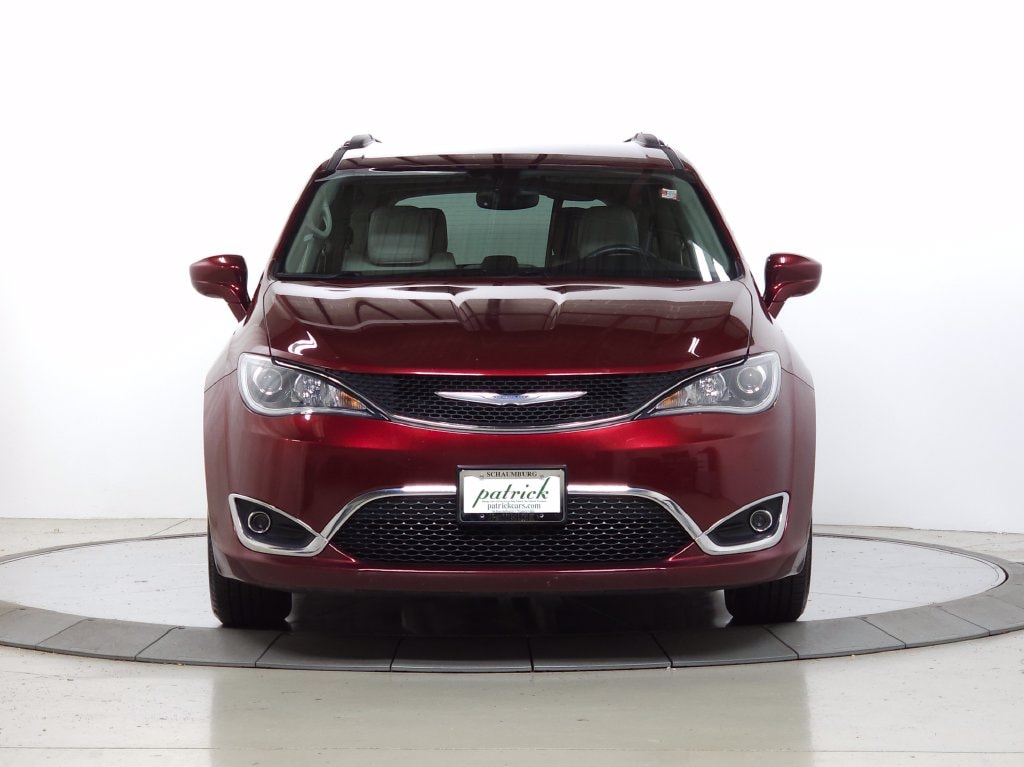Used 2017 Chrysler Pacifica Touring-L Plus with VIN 2C4RC1EG3HR578606 for sale in Schaumburg, IL