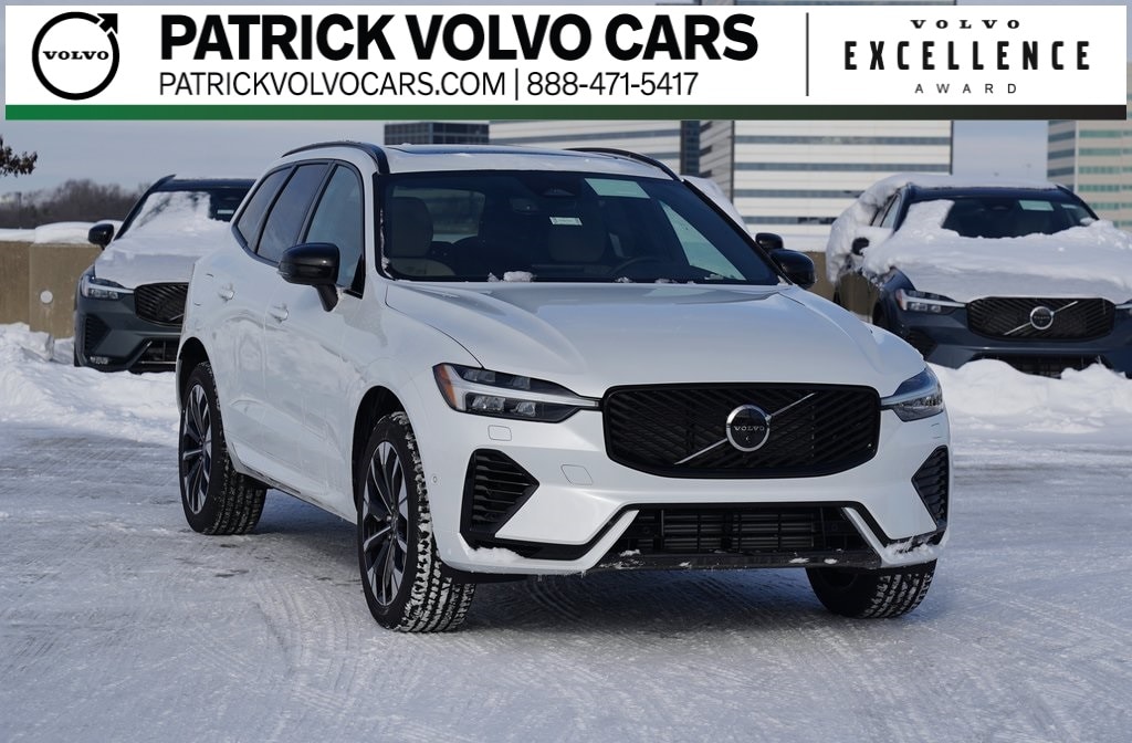 2026 Volvo XC60 Plus's photo