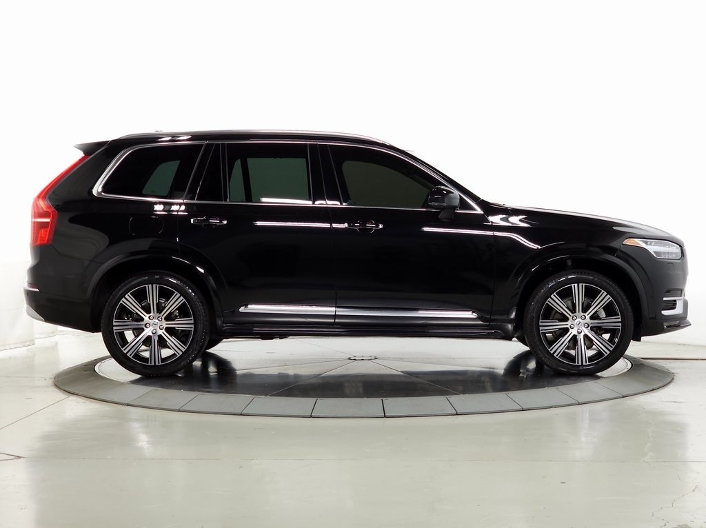 2022 Volvo XC90 T6 AWD Inscription 6 Seater 12