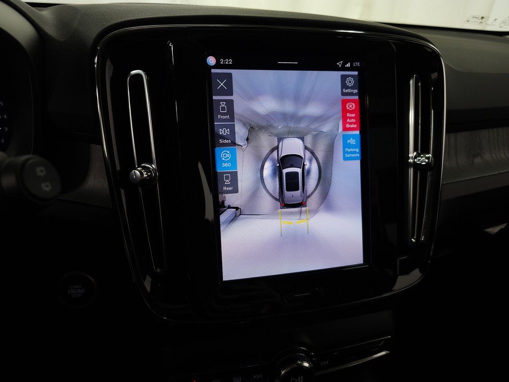 2026 Volvo XC40 Ultra - Photo 23