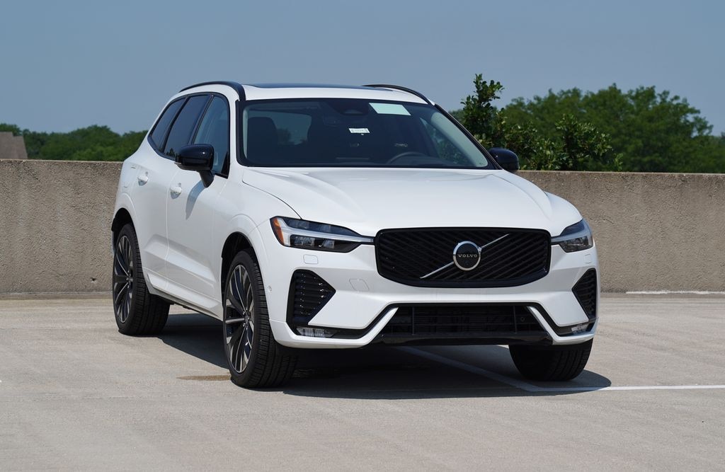 New 2026 Volvo XC60 B5 Ultra SUV