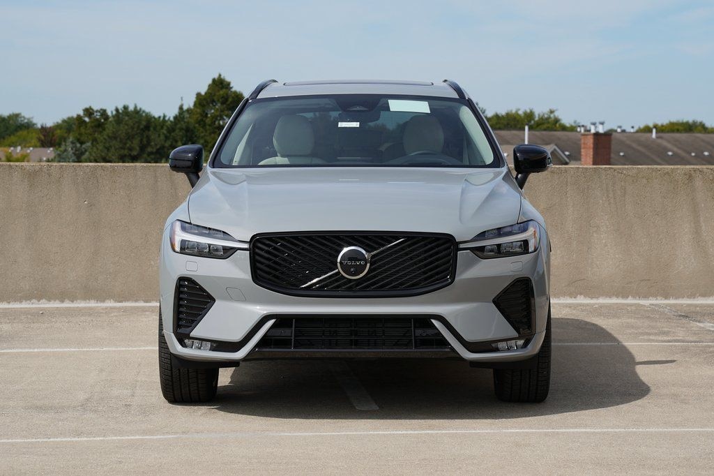 New 2026 Volvo XC60 B5 Ultra SUV