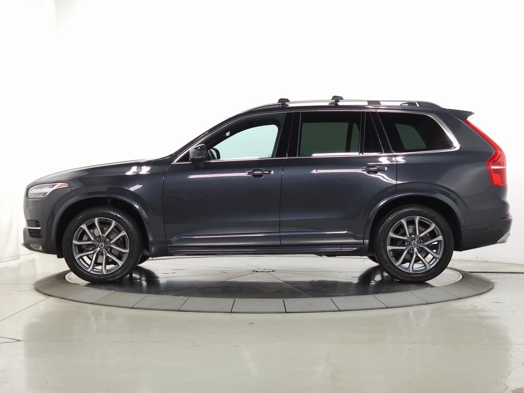 2017 Volvo XC90 T6 AWD Momentum 4