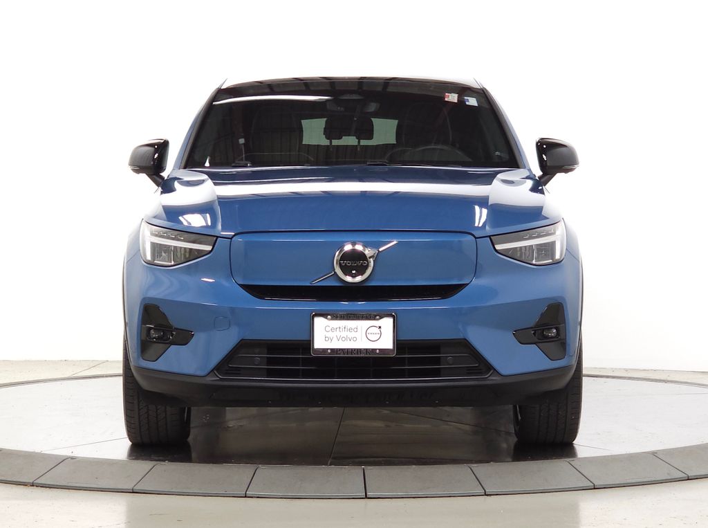 Used 2023 Volvo C40 Plus with VIN YV4ED3GL2P2050762 for sale in Schaumburg, IL
