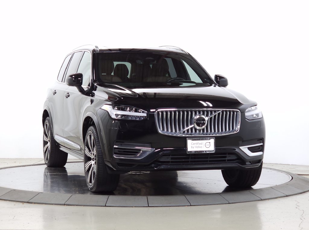 Used 2024 Volvo XC90 plug-in hybrid T8 Ultimate Bright 7-Seater SUV YV4H60CF4R1161022 for Sale in Schaumburg, IL at Patrick Volvo Cars