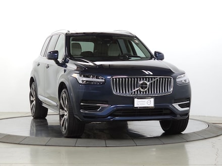 2024 Volvo XC90 plug-in hybrid T8 Ultimate Bright 7-Seater SUV