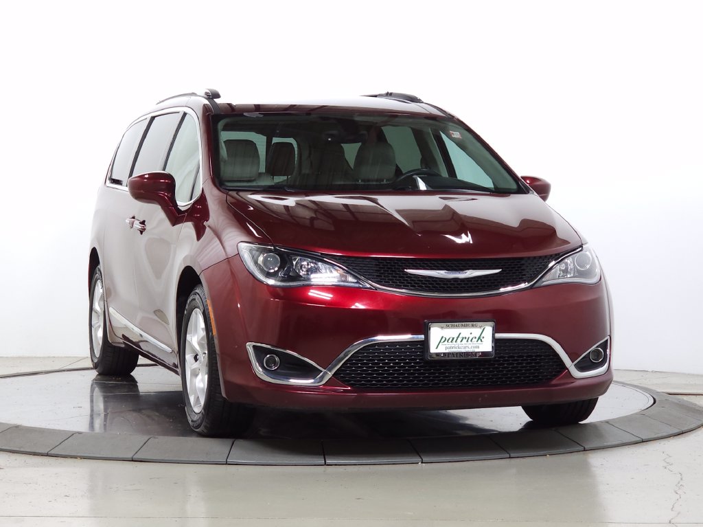  Chrysler Pacifica