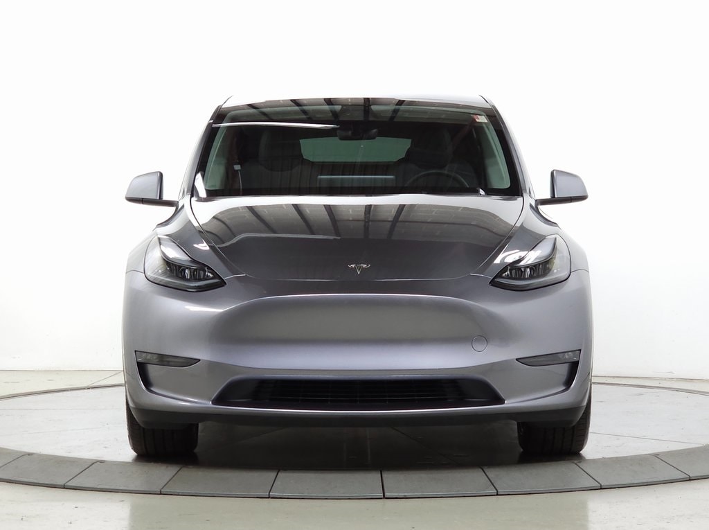 Used 2025 Tesla Model Y Long Range with VIN 7SAYGDEE8SF239295 for sale in Schaumburg, IL