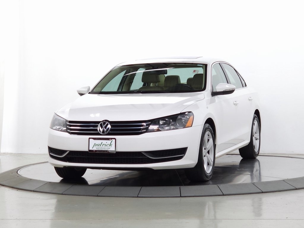 2012 Volkswagen Passat 2.5L SE 3