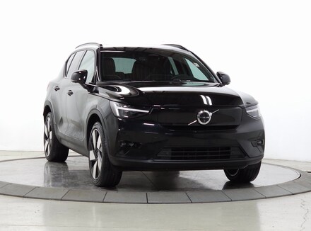 2024 Volvo XC40 Recharge Pure Electric Plus SUV