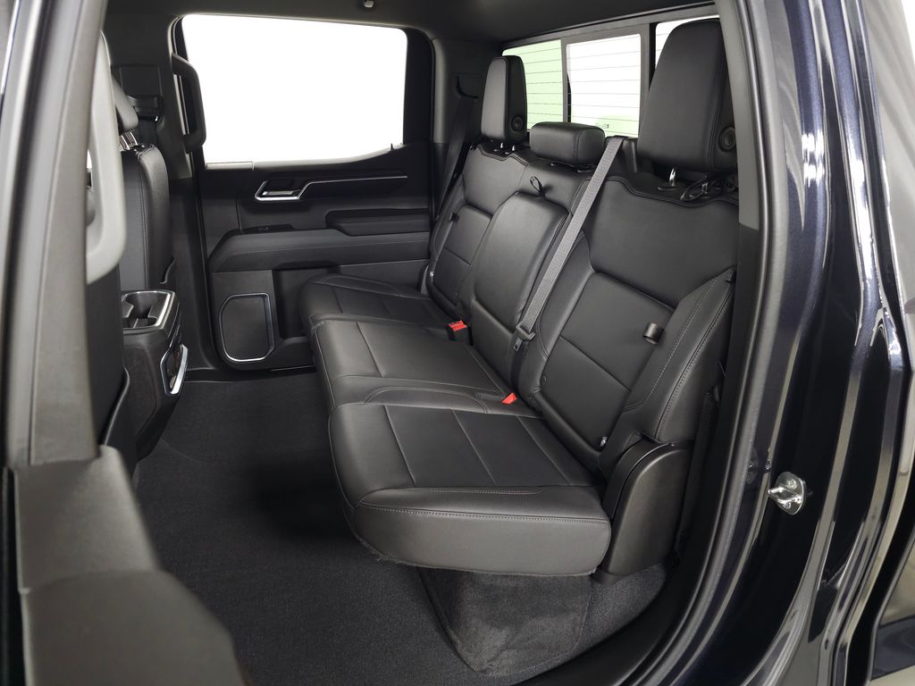 2022 GMC Sierra 1500 SLT - Photo 32