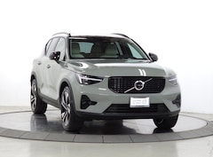 2025 Volvo XC40 B5 Ultra Dark Theme SUV for Sale in Schaumburg, IL at Patrick Volvo Cars