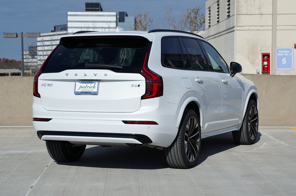 New 2026 Volvo XC90 B6 Ultra Dark Theme 7-Seater SUV