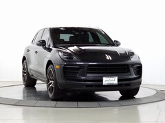2022 Porsche Macan SUV for Sale in Schaumburg, IL at Patrick Volvo Cars