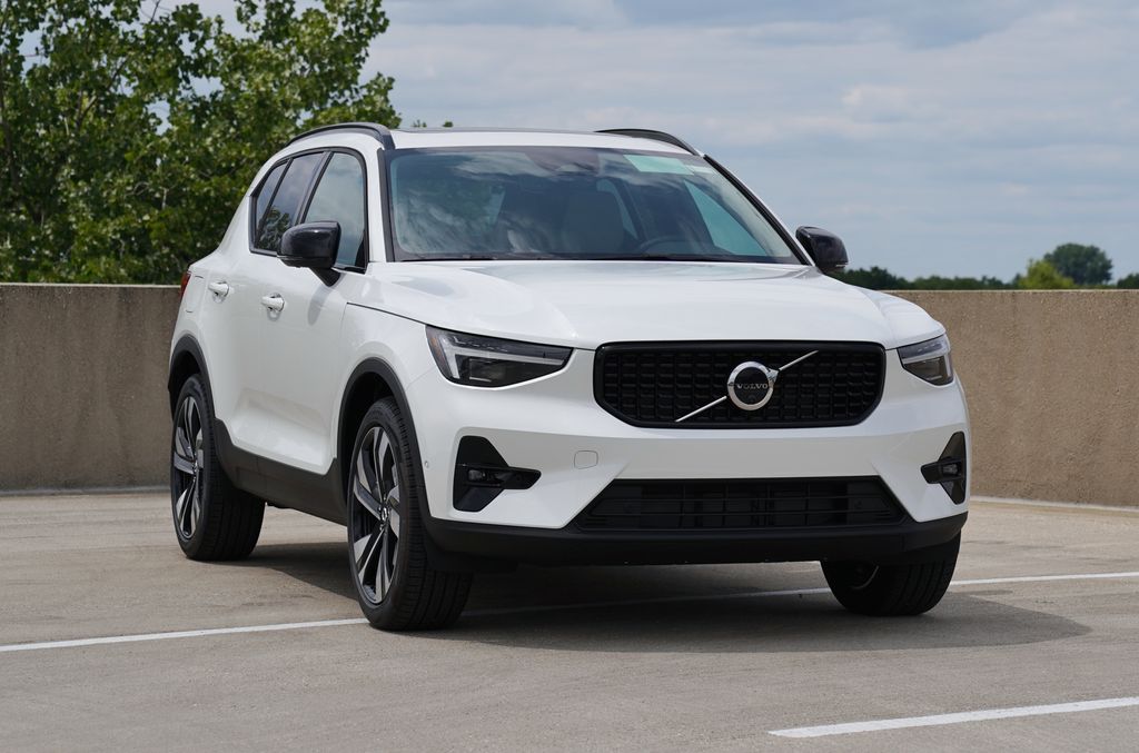  Volvo XC40