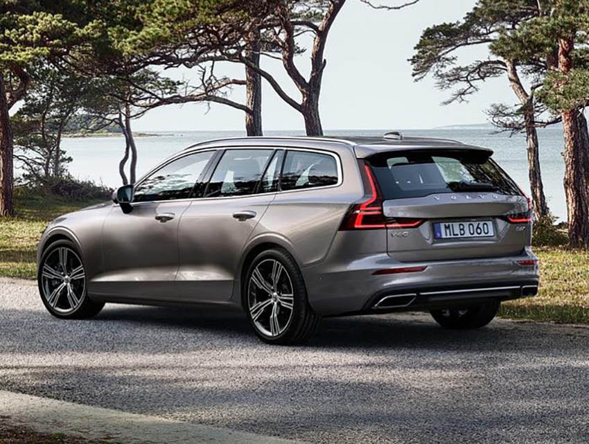 2022 Volvo V60_850x640.jpg