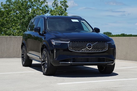 2026 Volvo XC90 plug-in hybrid T8 Plus 7-Seater eAWD SUV