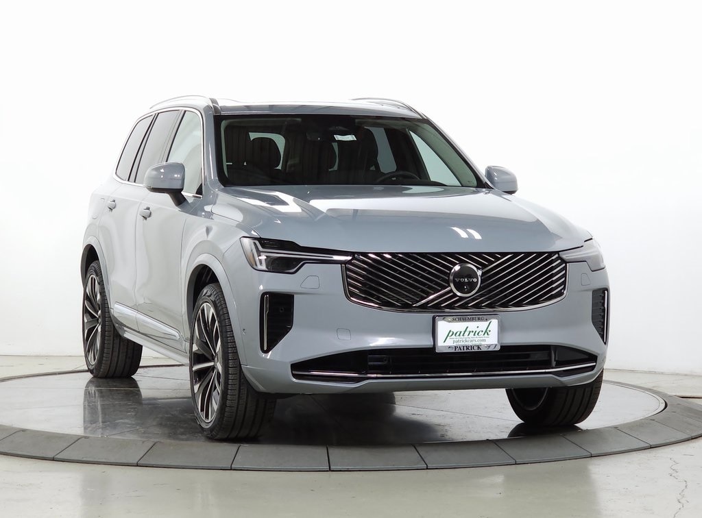2026 Volvo XC90 Plus's photo