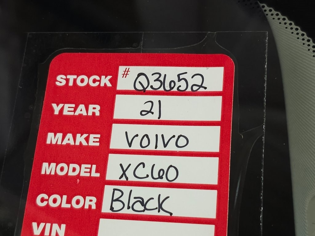 2021 Volvo XC60 T5 Inscription 37