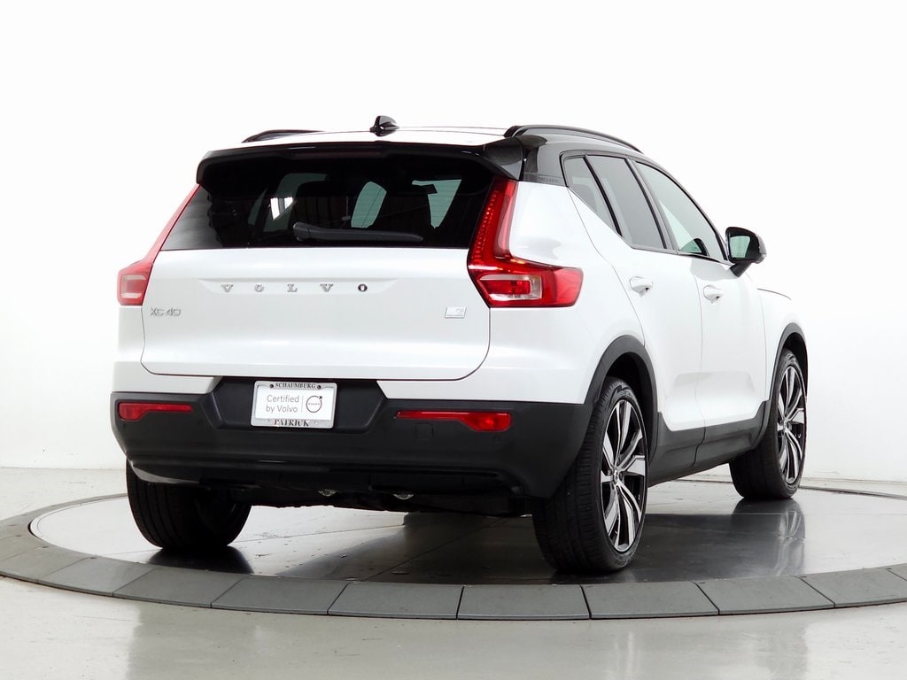 2021 Volvo XC40 Recharge Twin Pure Electric P8 12
