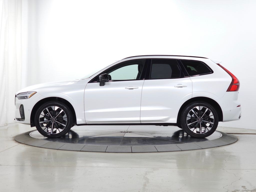 New 2026 Volvo XC60 B5 Plus SUV