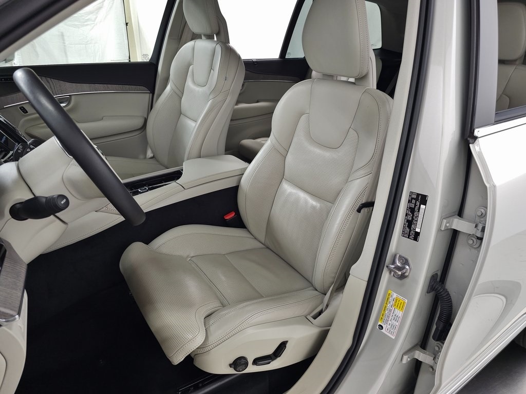 2022 Volvo XC90 T6 AWD Inscription 6 Seater 18