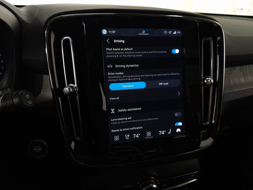 2026 Volvo XC40 Ultra - Photo 20