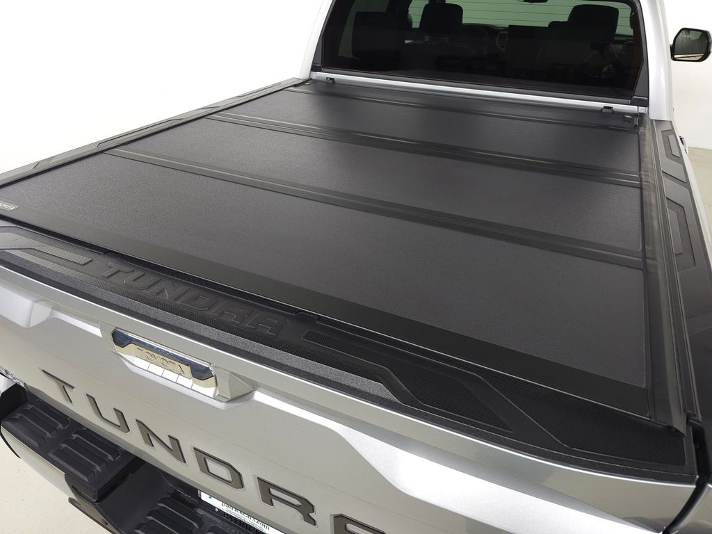 2024 Toyota Tundra Limited - Photo 10