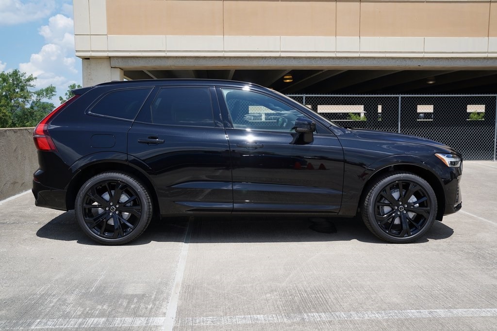 New 2026 Volvo XC60 B5 Ultra Black Edition SUV