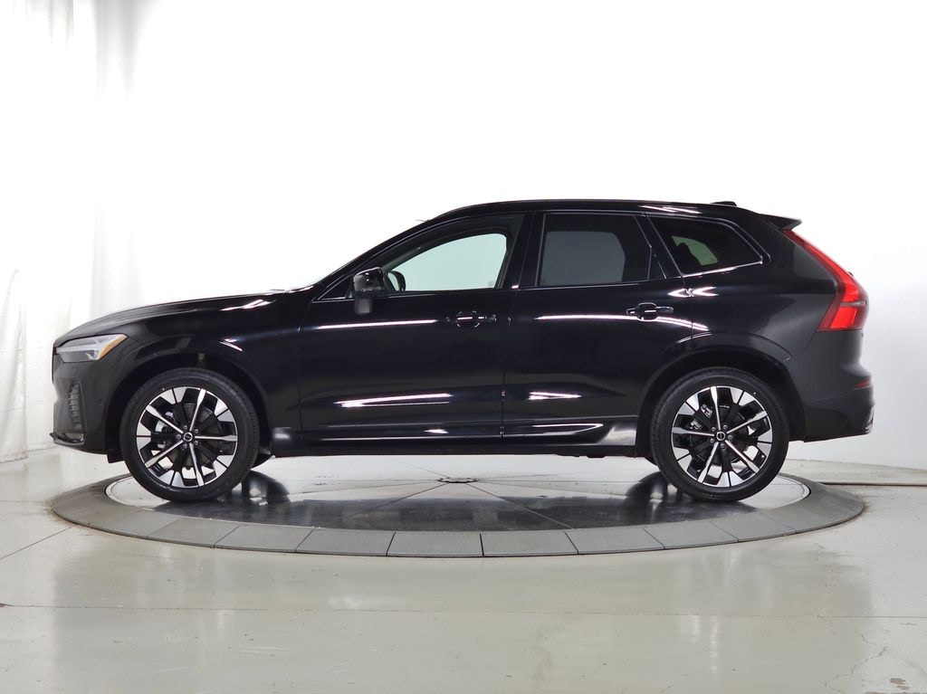 New 2026 Volvo XC60 B5 Plus SUV