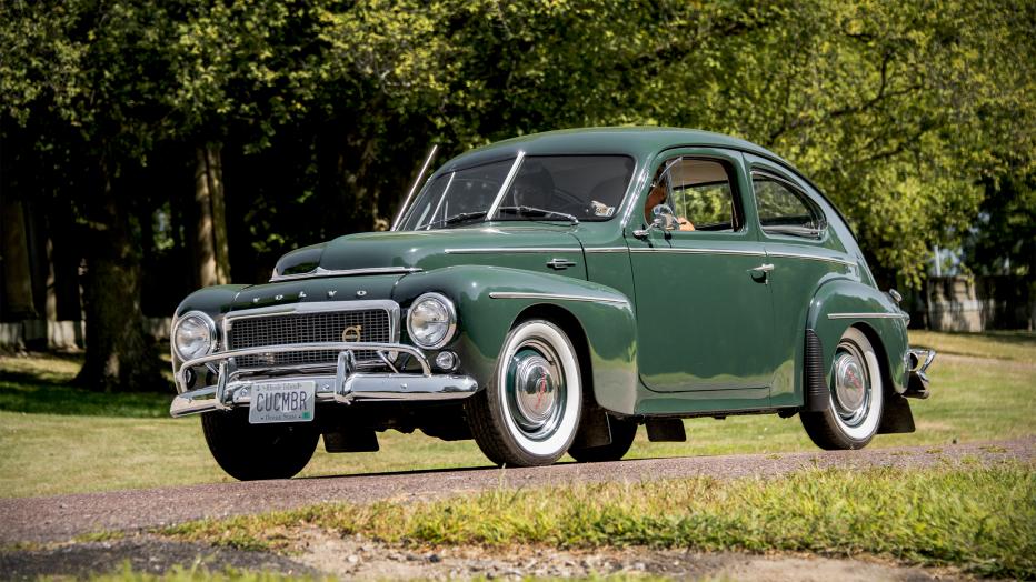 volvo-444-1.jpg
