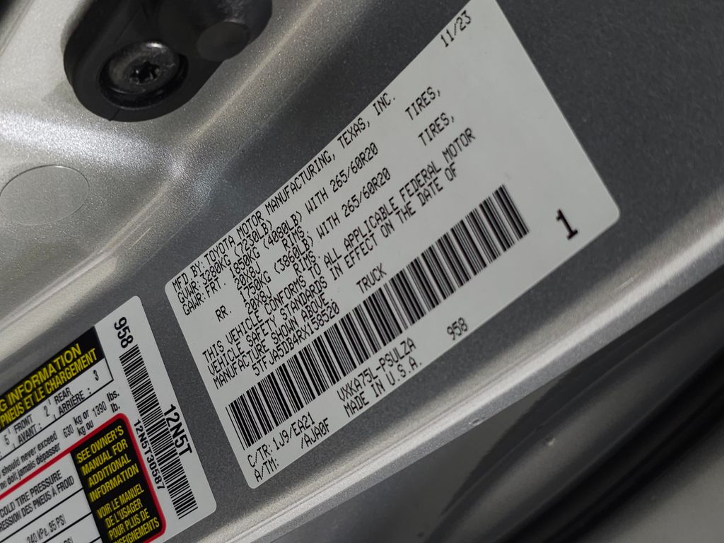 2024 Toyota Tundra Limited - Photo 34
