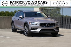 2026 Volvo V60 Cross Country B5 Plus Wagon for Sale in Schaumburg, IL at Patrick Volvo Cars