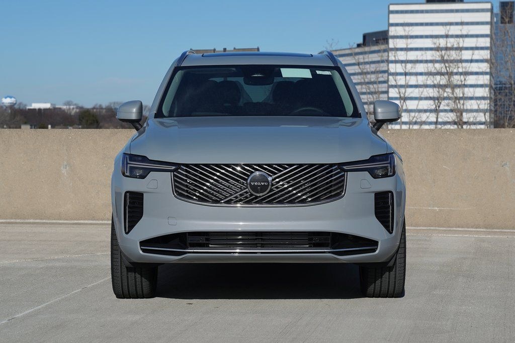 New 2026 Volvo XC90 plug-in hybrid T8 Plus 7-Seater SUV