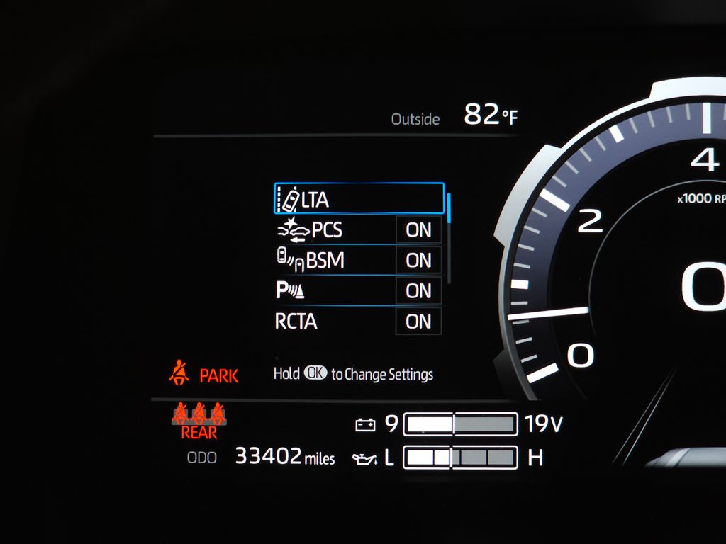2024 Toyota Tundra Limited - Photo 21