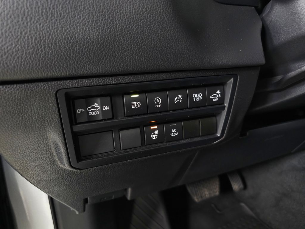 2024 Toyota Tundra Limited - Photo 15