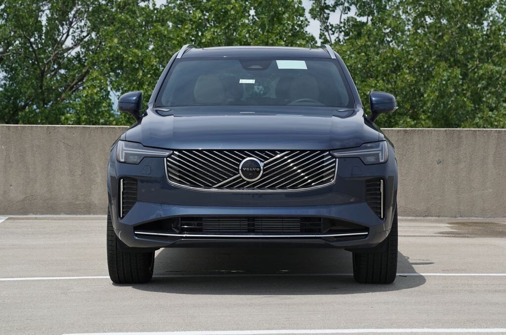 New 2026 Volvo XC90 plug-in hybrid T8 Plus 7-Seater SUV