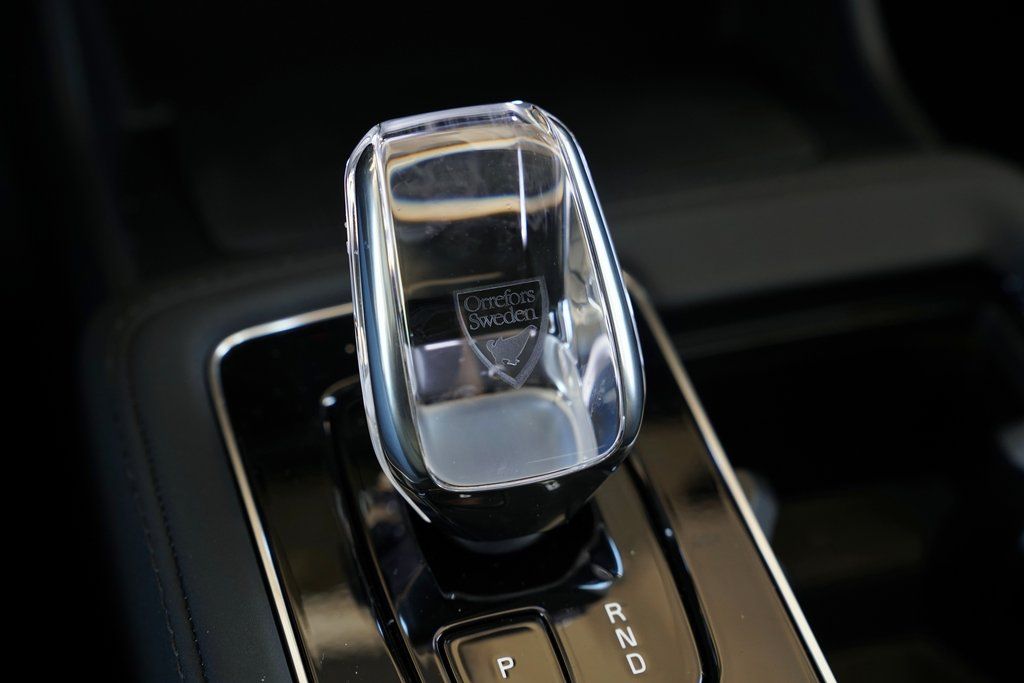 2026 Volvo XC90 Plus - Photo 21