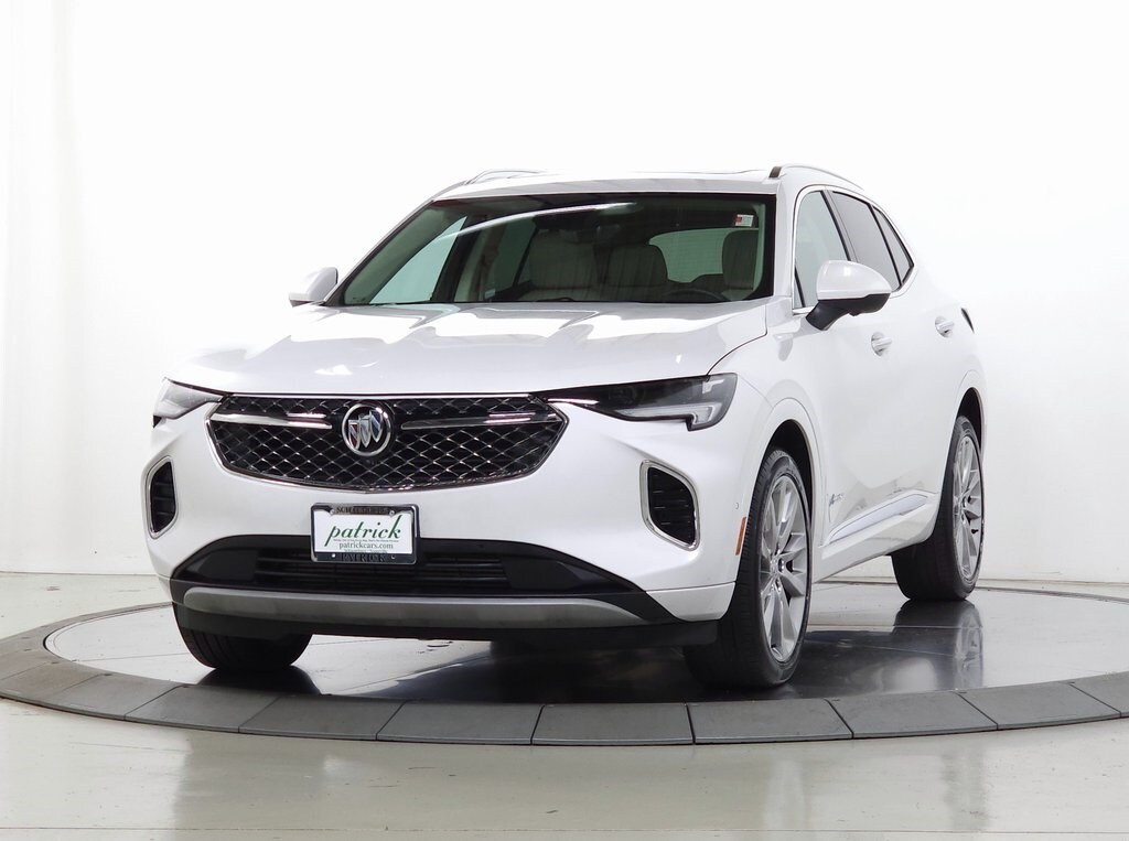 2023 Buick Envision Avenir photo 3