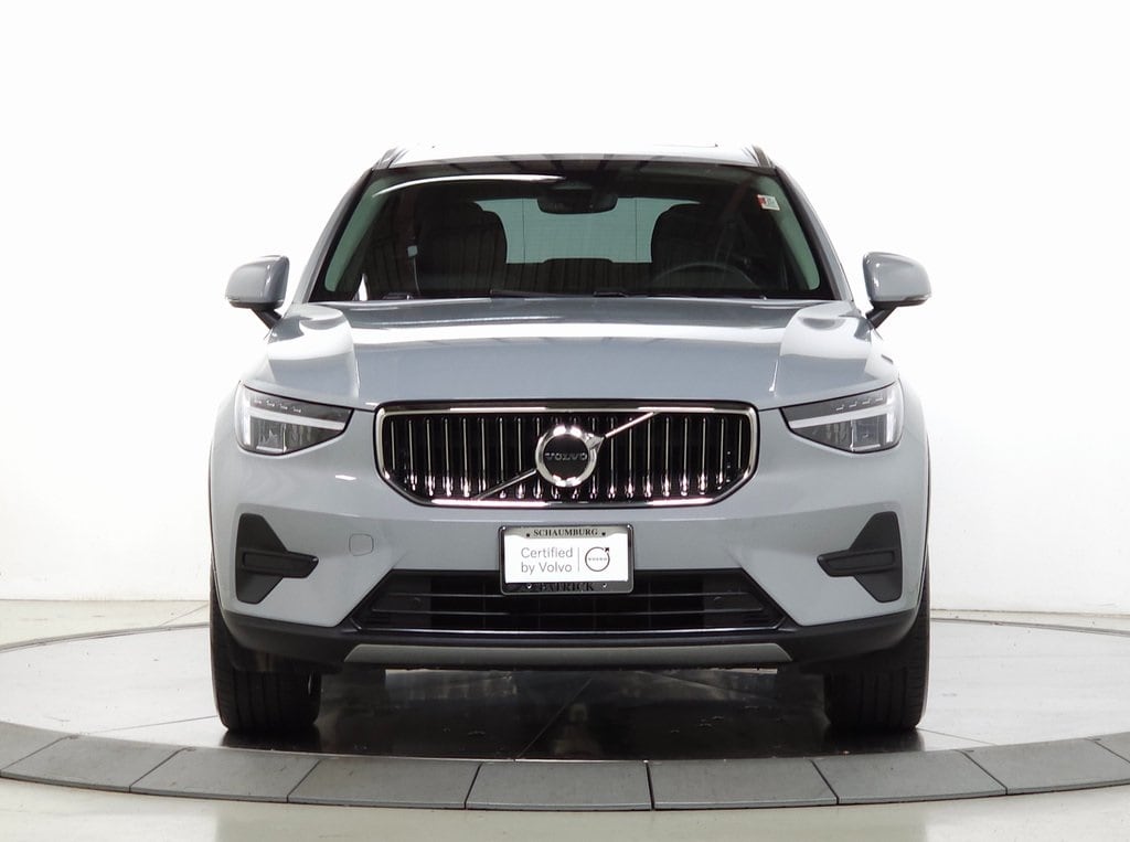 Certified 2025 Volvo XC40 B5 Core Bright Theme SUV