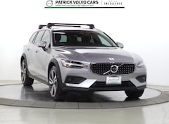 2026 Volvo V60 Cross Country B5 Plus Wagon
