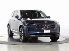 2025 Volvo XC90 B6 (2025.5) Plus 7-Seater SUV for Sale in Schaumburg, IL at Patrick Volvo Cars