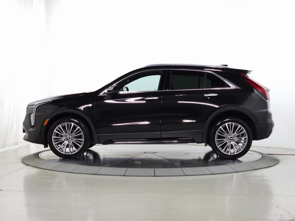 Used 2024 Cadillac XT4 Premium Luxury with VIN 1GYFZDR41RF245164 for sale in Schaumburg, IL