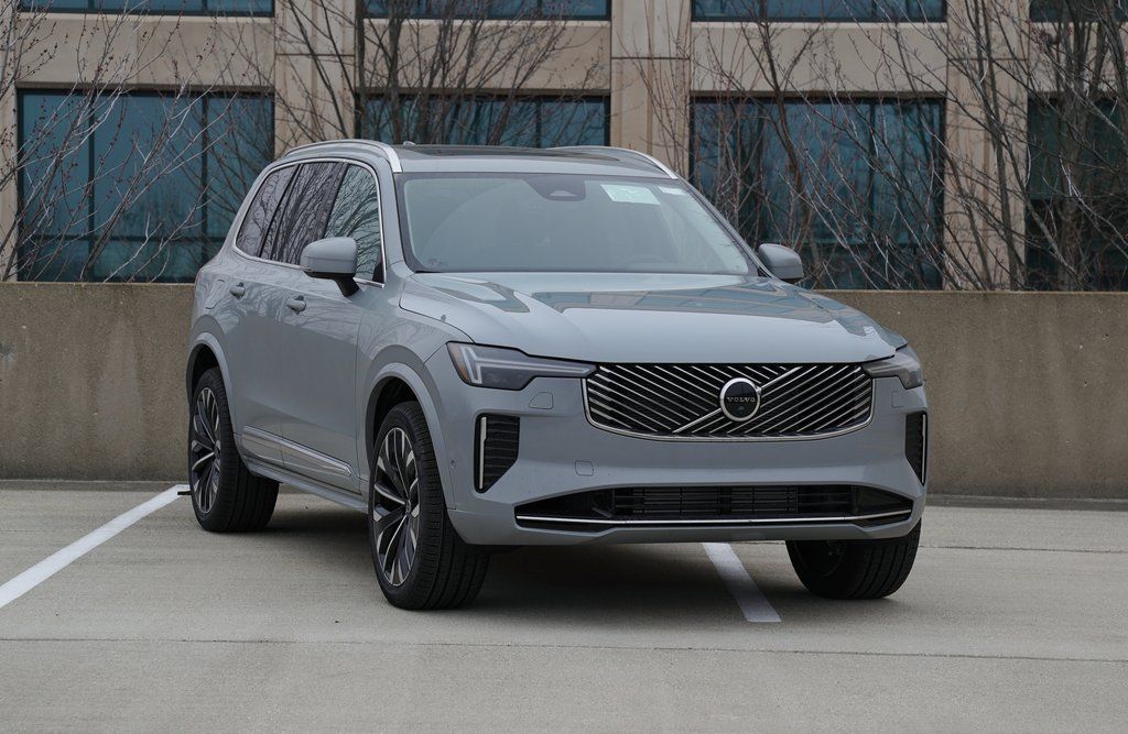2026 Volvo XC90 T8 Recharge Plus Bright 6-Seater 4WD's photo