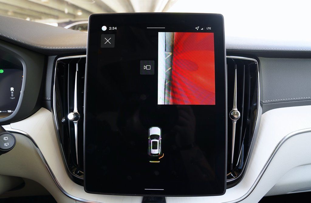 2026 Volvo XC60 Ultra - Photo 21
