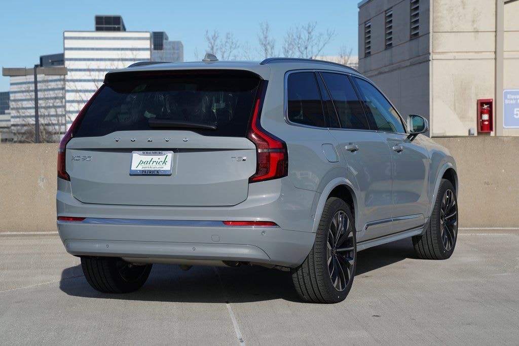 New 2026 Volvo XC90 plug-in hybrid T8 Plus 7-Seater SUV