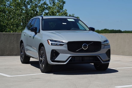 2026 Volvo XC60 plug-in hybrid T8 Core eAWD SUV