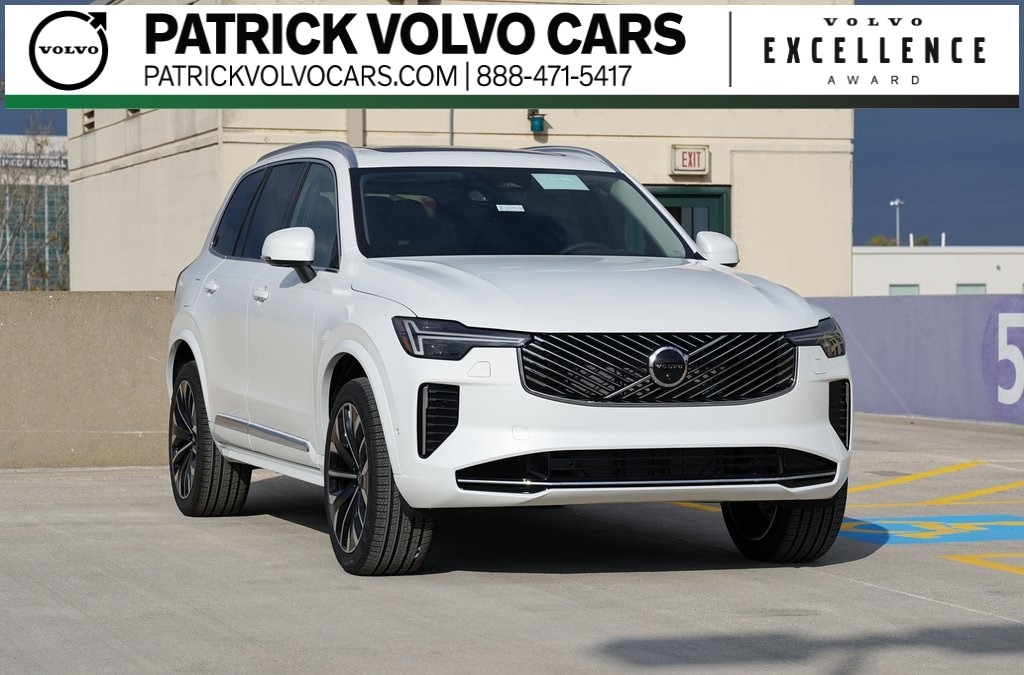 2026 Volvo XC90 Plus's photo