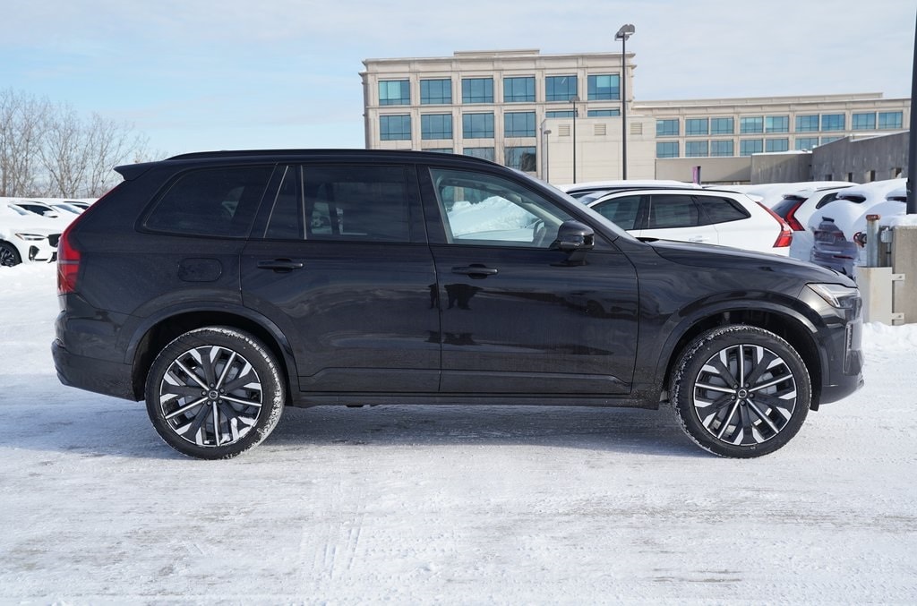 New 2026 Volvo XC90 B6 Ultra Dark Theme 7-Seater SUV
